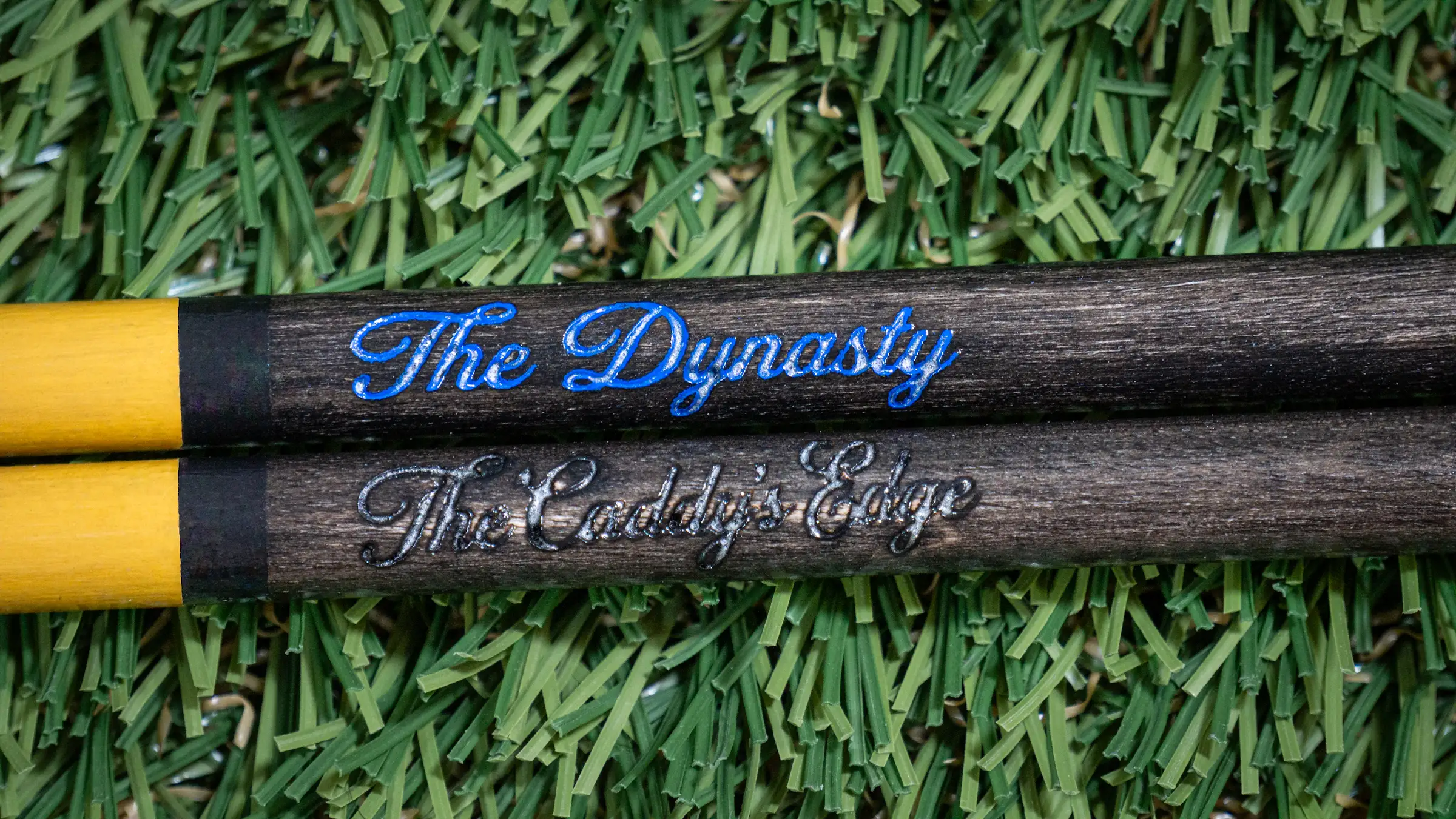 The Dynasty engraving detail